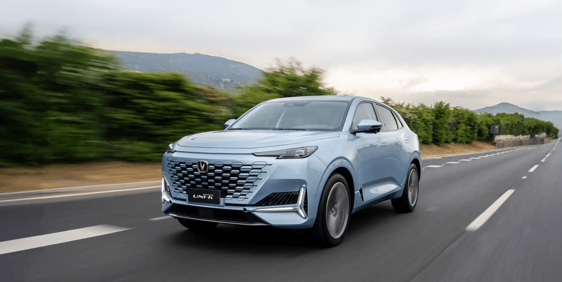 Vehículo Automotores Inka en carretera