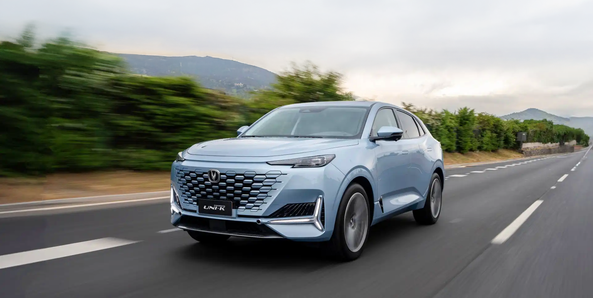 Vehículo Automotores Inka en carretera